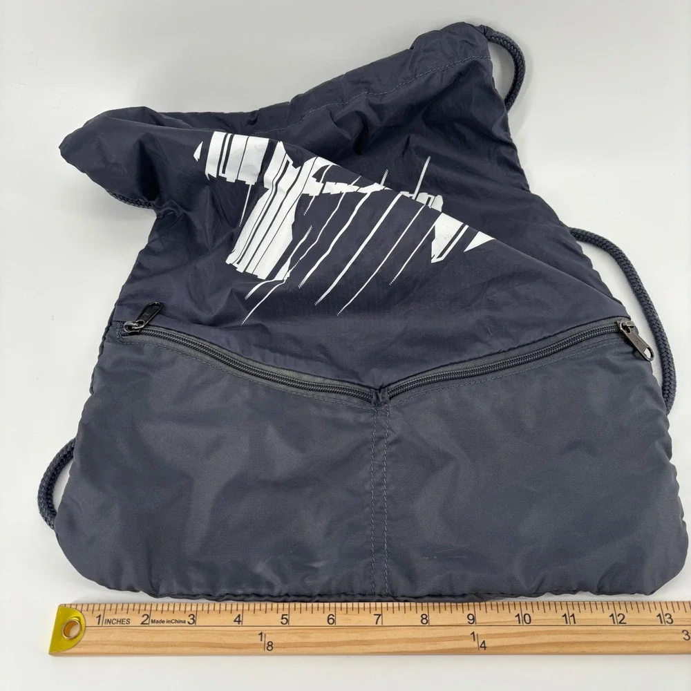Under Armour Drawstring Backpack‎ Unisex OS Black Good Graphic Logo Sackpack